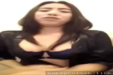 Mahasiswi Cam Minta Sodokan Kenceng Sampe Squirt